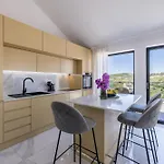 Apartment Modern Sunset Sea View With Large Terrace - Immortelle