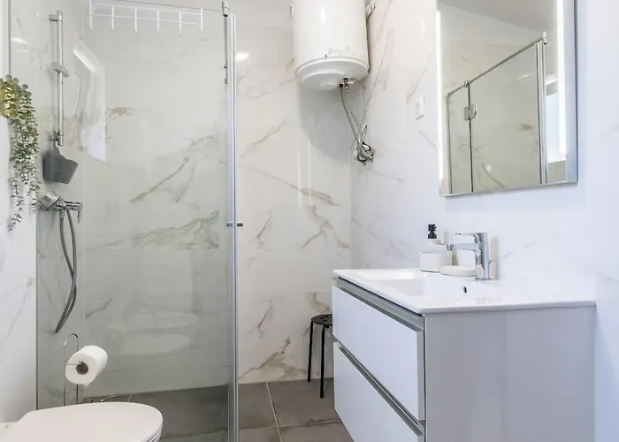 Luxury Immortelle Apartman Sutivan